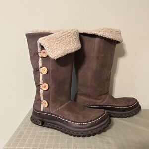 Nike Valenka Shearling Lined Puddle Proof Winter Boots - Soft Brown Size 8.5 + 9